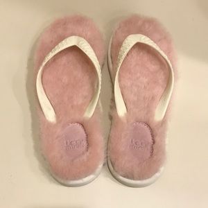 Ugg lamb fur flip flops/ thongs